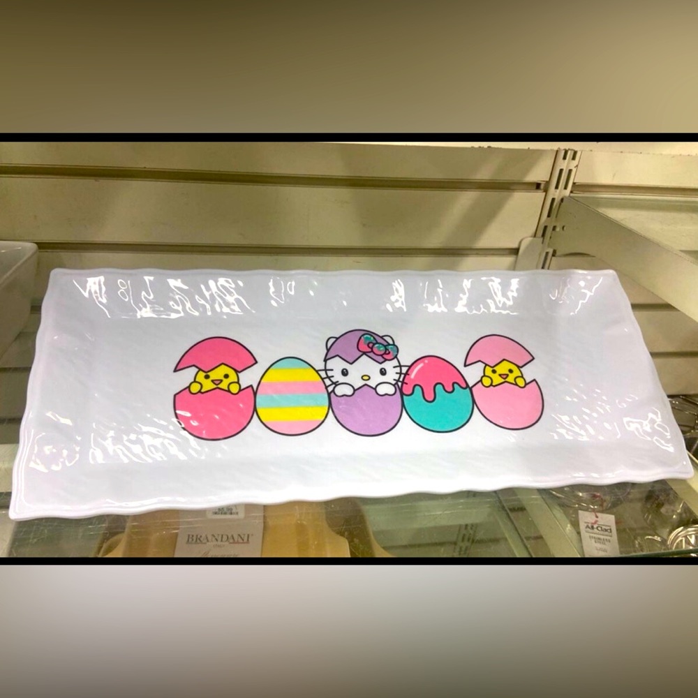 NEW Hello Kitty Easter 2024 Plastic Serving Tray New